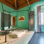 Dimora D'arte Speciale Tarshito * Bari